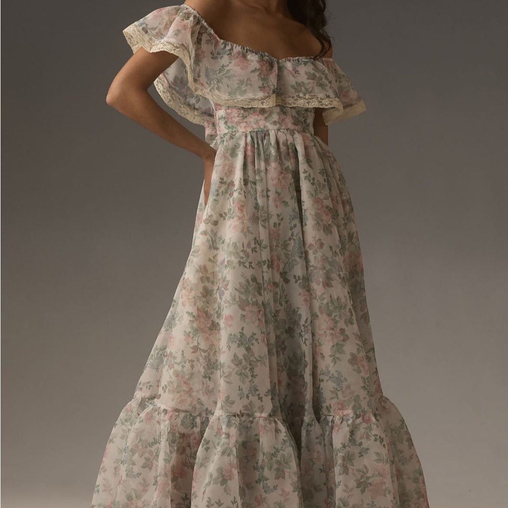Selkie Orchard House Romance Novel
Maxi Dress